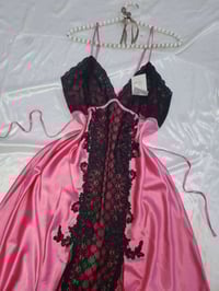 ملابس نسائية • مقاسات • حساب فيونكه