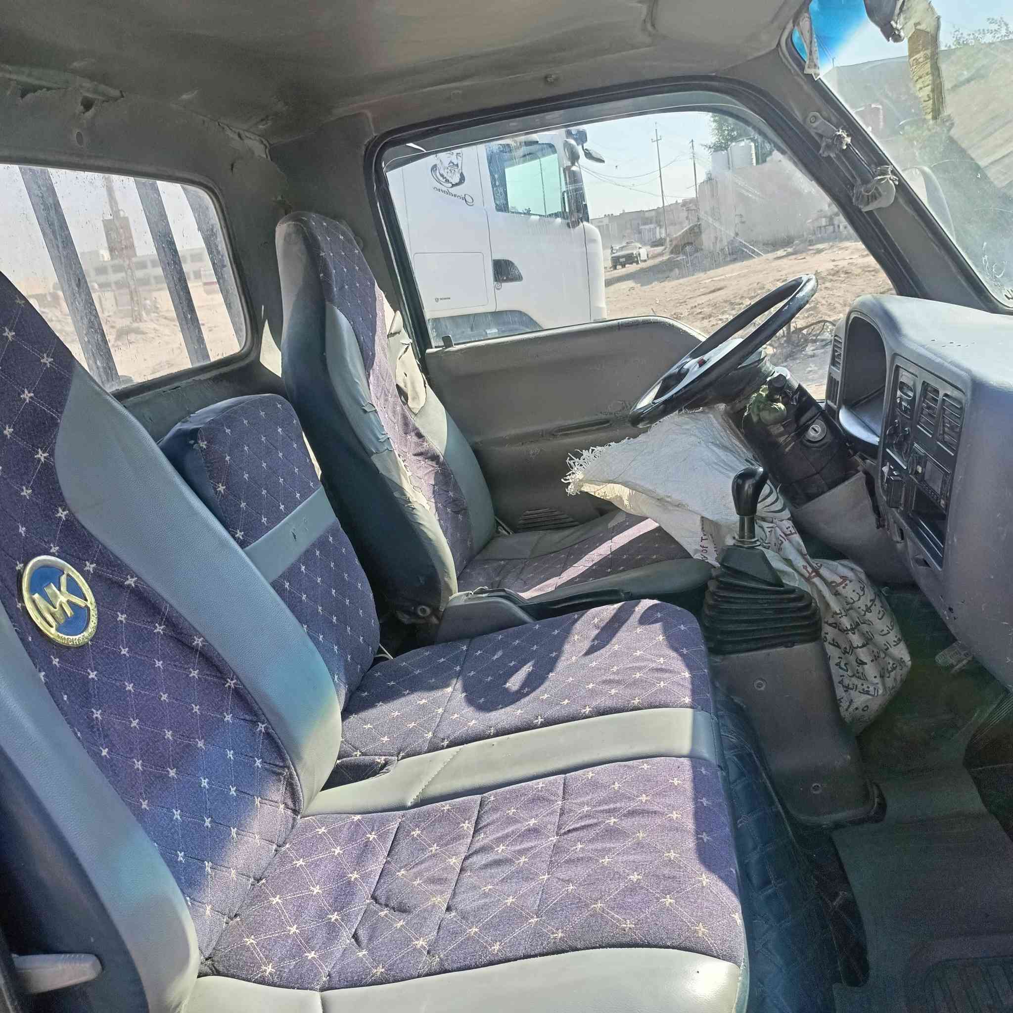 فونتيرة 
مكان السيارة بصرة قضاء الزبير 
رقم السيارة بغداد راعيها بالبصرة تتحول في البصرة 
المديل 1998
السعر50وبيهه مجال قليل
السنوية 2028
رقم الهاتف 
***********
السيارة كفالة عامة شاصي مكفول
مكلف بالنشر
