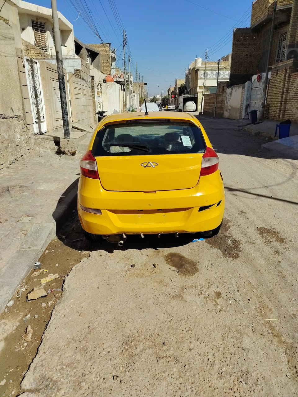 ا سلام عليكم سياره شيري للبيع مكاني العمارة سعر ١٧ وبيها مجال مكلف بل نشر هاذا رقم راعيها  ***********
