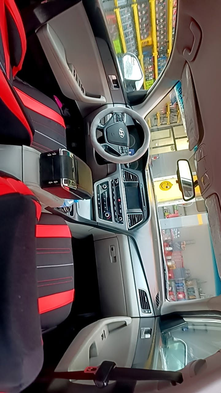 سوناتا موديل 16 وارد امريكي ليبل واحد عدا قبق جنطة وبيها بل قماره شويا تكشير كير محرك بشرط بسمي سنويا جديدة سعر 115 مكان تكريت ***********
