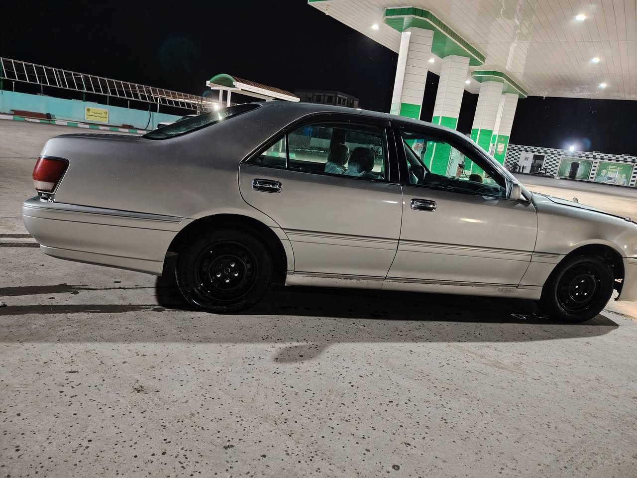 للبيع ملكه ادوات ادوات ارقام نكليزي شمالي متومه طبق الاصل ويه الشاصي جاهزه من كلشي كصه جنطه المكان حله قضاء القاسم السعر 33وبيه مجال ***********
