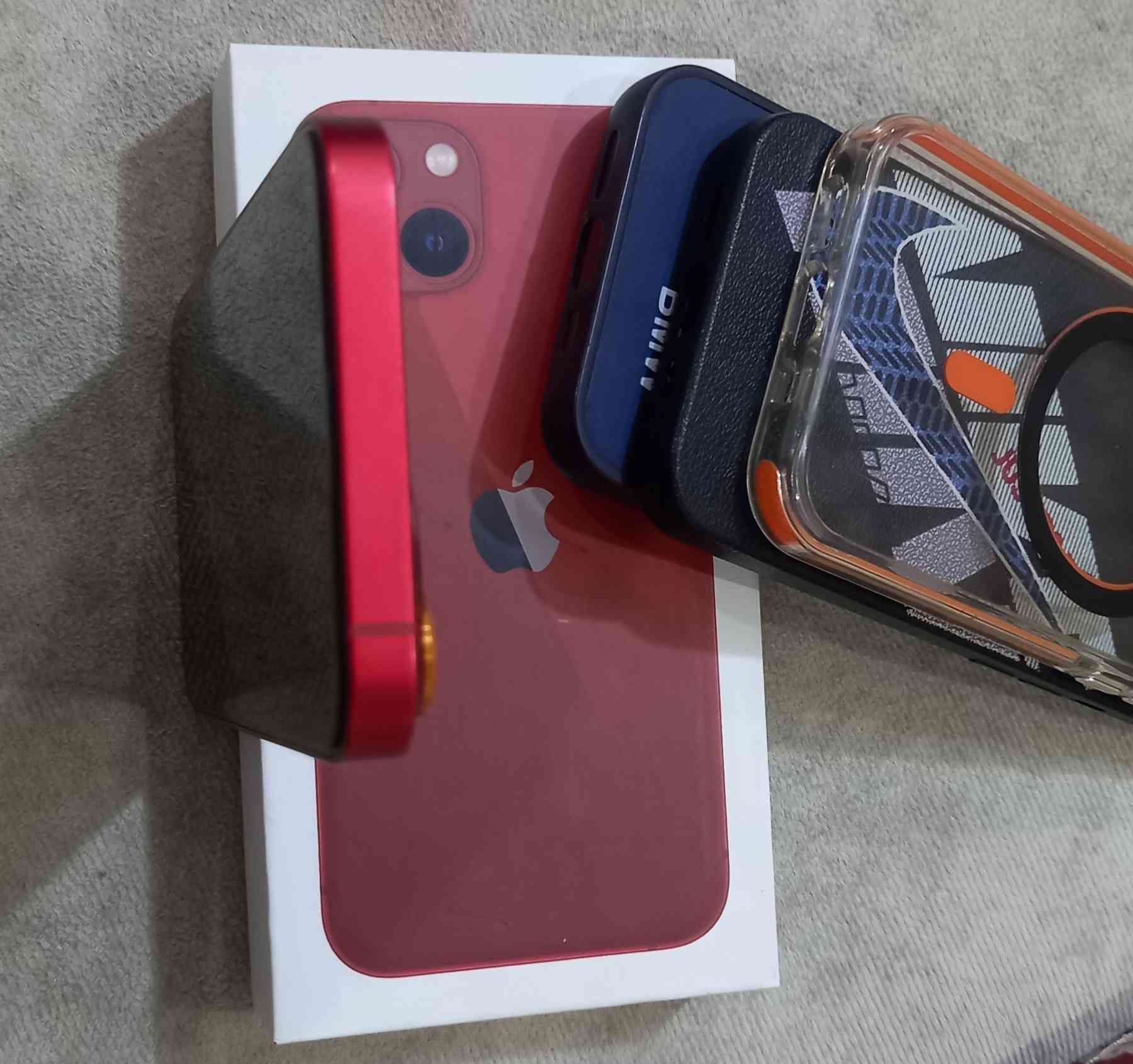 السلام عليكم ، ايفون 13 جهاز جديد كلش زلغ مابي ومكفول من كل شي مامفتوح ولامبدل بي شي جهاز كامل ملحقات بي لزكه وياه 3 حافظات كارتونه هم بس شاحنه ماكو جهاز بطاريته ٧٨ بس كلش حلو بشحن جهاز على ايدي اشتريته من زمان عندي ذاكرته ١٢٨ العنوان البصره وانا خادم للتواصل واتساب فقط ***********
