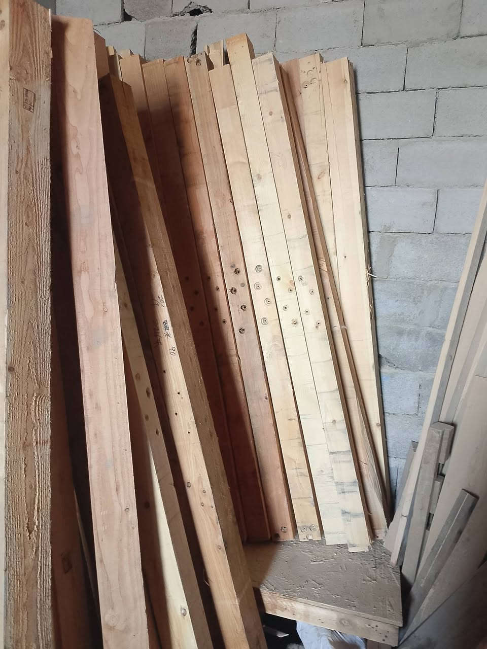 السلام عليكم خشب للبيع طول 2متر العدد100سعر القطعه 6


**إذا كنت صاحب هذا الإعلان وتريد حذفه لأي سبب، رجاءا أرسل رسالة إلى الدعم الفني**