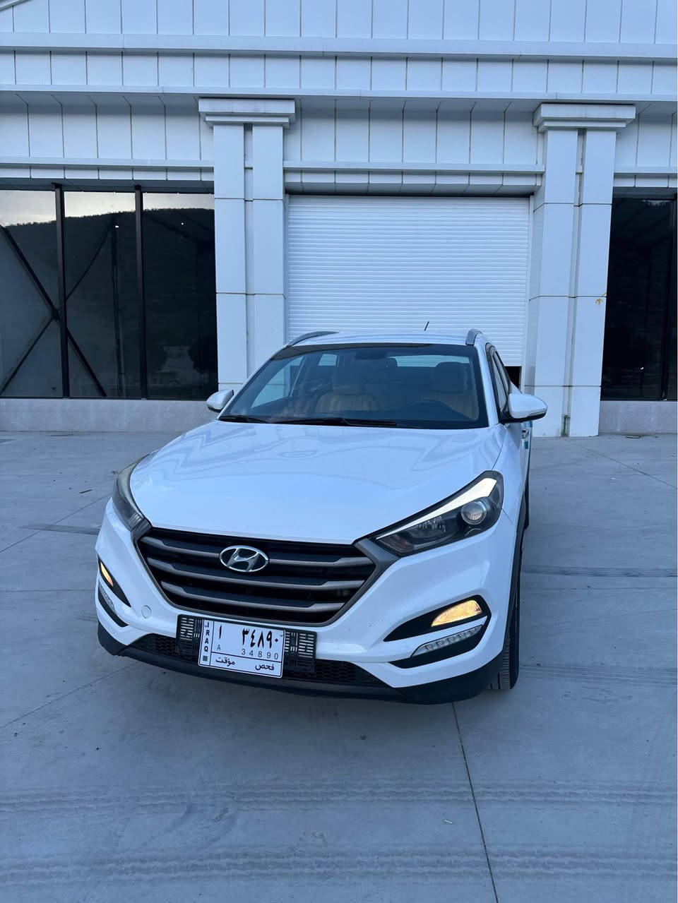 هوندا توكسون مةنةفيست ٢٠١٦
سةيارةكةبيرةقةمي دوبةية ساغة
گير و مةكينةبةشةرتة
سبوخ يةك بستي هةية
تةقةو رةقةي تيدا نية
مةنةفيستي كاملي لةگةلةداخلبون
***********
سعري ١٠٧كةمةك مةجال 
شوين سوران مرغصور, أربيل
