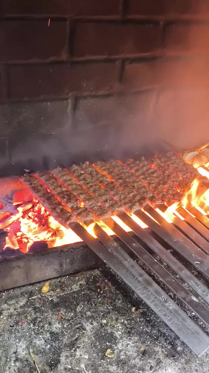 "عرض خاص و حصري بس بكركوك"
من "قصابة و المشويات الشروق"
عنوان : كركوك/ طريق بغداد / قرب سندويج مهدي
تحياتي لكم جميعا 👋...

🛑 لدينا 🍖 ( لحوم عراقية خالصة لحم طلي , لحم عجل , باجة طلي , معلاك طلي الخ من لحوم العراقية خالصة 100/100 ) كل شغلنا كدام عين...

🛑 و أيضاً لدينا 🍢 جميع أنواع المشويات العراقية بلحم عراقي الخالص و اذا تريد تجي للمحلنا و نسويلك قيمة او شي تريده كدام عينك عدنا ( كباب لحم عراقي خالص , كباب دجاج , تكة لحم عراقي خالص , تكة دجاج , أجنحة , تكة معلاك طلي خالص )...

🛑 و أيضاً 🍕 و لأول مرة بالكركوك و نتحده بالعراق كله صار عدنا لحم بعجين ب 1000 دينار بس بلحم قابرغه طلي و حولي يعني لحم عراقي خالص 100/100 و إذا تريدون اتفضلوا للمحلنا و نسويلكم قيمة كدام عينكم و تددلون علينا...

لدينا توصيل لكافة مناطق كركوك 
ارقامنا للتواصل و دلفري :
🛑 ***********
🛑 ***********
