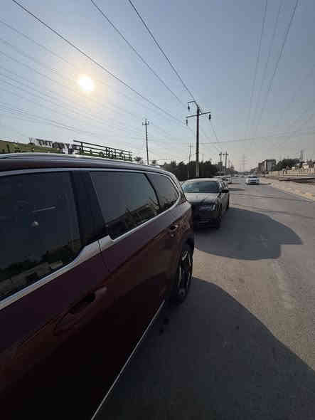 سلام عليكم 
السعر 310 وبيها مجال
 للبيع كيا تولرايد 2024 
ماشيه 19mi 
صبغ جاملغ امامي فقط 
بدون ايرباك بدون شاصي بدون لغد 
فول مواصفات فتحه
كشن منفصل 
داتا شو 
تبريد تدفئه كشنات 
رادار امامي خلفي 

للاتصال / *********** مكاني بغداد الدوره الاثورين
