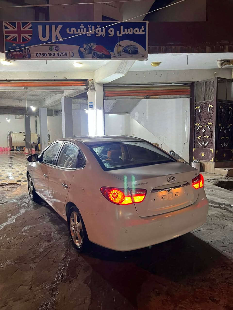 ‎افانتى ٢٠١٠ 
گيچ وةنةوشة لايت رةش بةگلايت ليزةرى 
ئكؤ مةكينة بجوك ديكشن بةرز
ئاوينة ئيشارةت و كارةباى 
كوشن جلد و هيتةر ناو زةرد
‎هةموو گيانى بةشةرت
‎دوو شةوة داخل بوة 
‎سةيارةكة هى مالانة هى مةعرةزجى و شت نية
‎چركةو يةك گةلا شوخوت و دوو گةلا ببرة لة مالةكة بئ منةتم
‎مةكينة بجوك ديكشن بةرز
‎سةقفى شوشة و بئ جال و بئ شوخوت
‎هةموو كيانى دةست كارى كراوة يةك دينار مةسرةفى نية   پاترى تازة
‎رؤنى كير و مةكينةى تازة گوراوة 
‎٤تايةو ويلى ناو پاكةتيم بؤ بةستوة
‎بانس تازة هةموو كيانى چاك كراوة بؤ  حةيب و عار مةكةرئ 
‎لة دةعامى بؤ دةعامى بةشةرت   
‎كؤديم بؤى كردوة بة ناوى خؤمة 
‎براوةى دوبةى 
‎***********ڤايبةر
***********
‎وةتس ئاپيشى لةسةرة 
‎لة كومئيت و چات مةعامةلة ناكريت 
‎مشتةرى وةرة سةر سةيارةكة  سةيرى بكة
‎لةكةل ريزم كةر مشتةرى نيت بيزارم مةكة رانية, السليمانية
