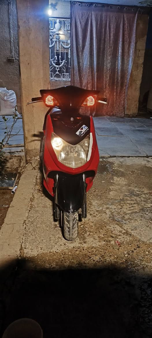 "السلام عليكم"
دراجه سكنس كفاله عامه انگر سلف واطلع وين مايعجبك دراجه نوزل دراجه والله من المدرسه للبيت ودراجه نضيفه كلش العنوان بغداد الزعفرانيه جسر ديالى 
***********
