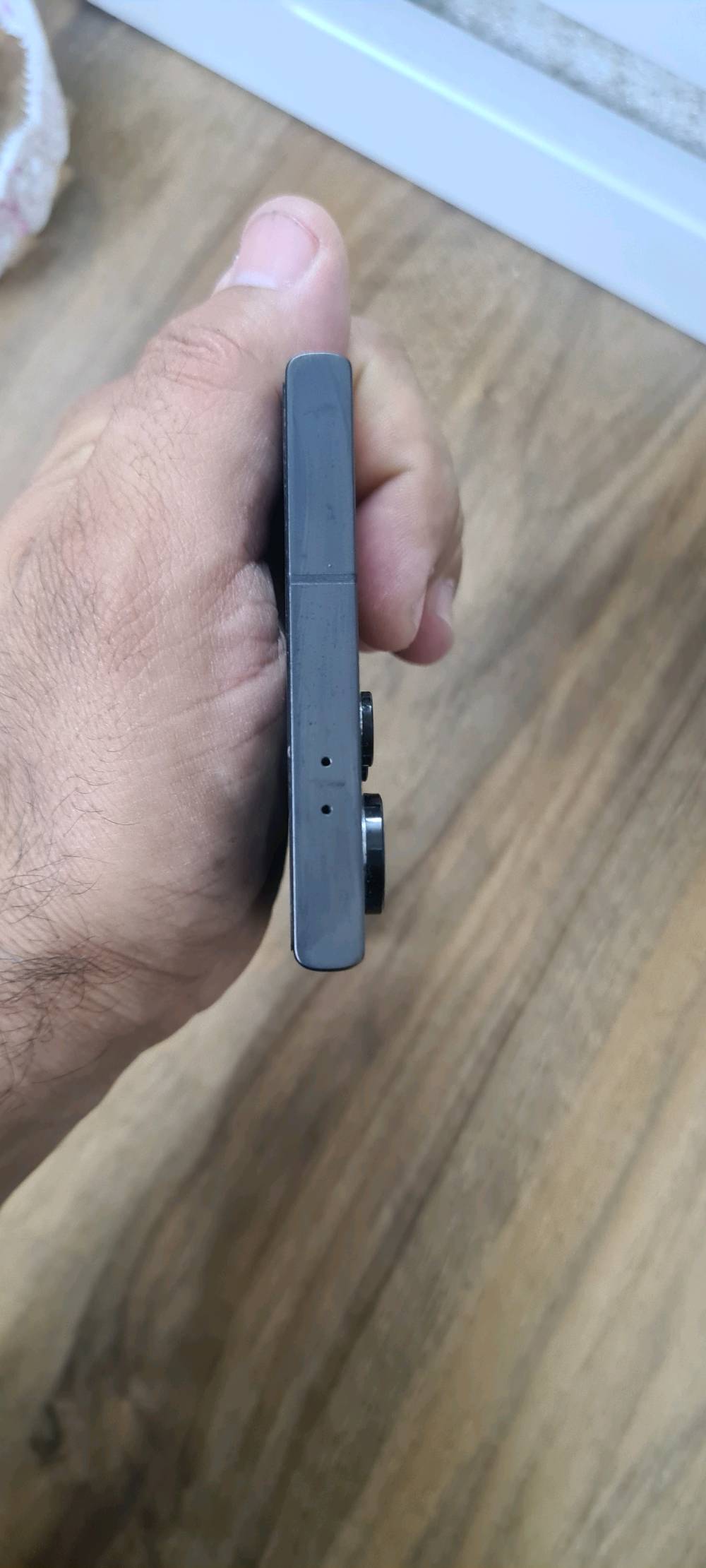 جهاز S24 الترا ذاكرة ٢٥٦ رام ١٢ 
نظيف جدا ومضمون وخالي من اي خدوش 
تأخذه من باب البيت بدون ملحقات قفلة ٩٥٠ 
مدينة الصدر
