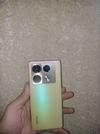 نوت 40 مواصفاتة معروفة بس زر تشغيل طاكة مكاني بغداد الجديدة سعرة 185 غ...