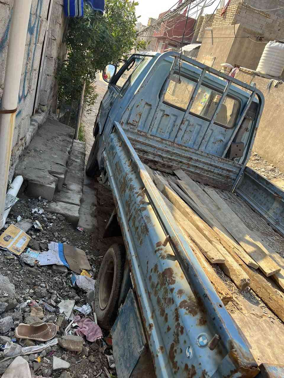 كيا هونداي البيع مكينه وكير بنكو مكفولات كشر شوفت عينك مكان بغداد سبع  قصور سعره 20 ورقه وبيه مجال رقمه دياله الماني***********
