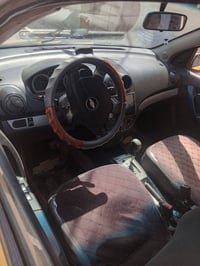 افيو موديل 2008مكينه وكير كورلا بيكاتشو السعر 48وبيها مجال 07708493464