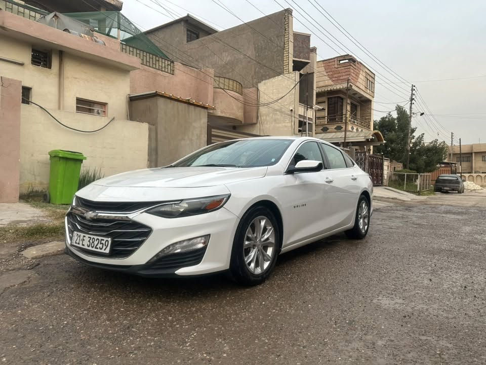 السلام عليكم
موديل 2020 LT
ماشية 125 
ومعروفة مواصفات LT
رقم سليمانيةباسمي تحويل مباشر 
هزتها جديدة
بيها فقد بنيد مبدل 
وباب السايق بيها بارد 
السياره كامله خير من الله ما ناقصها شي 
تخم تاير وباتري جديد للتواصل ***********
