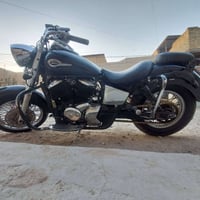هوندا شادو • ٤٠٠ • بي مجال