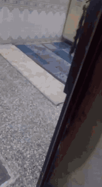 ربع قطعه لبيع قطاع 10 44 متر مشترك ***********
