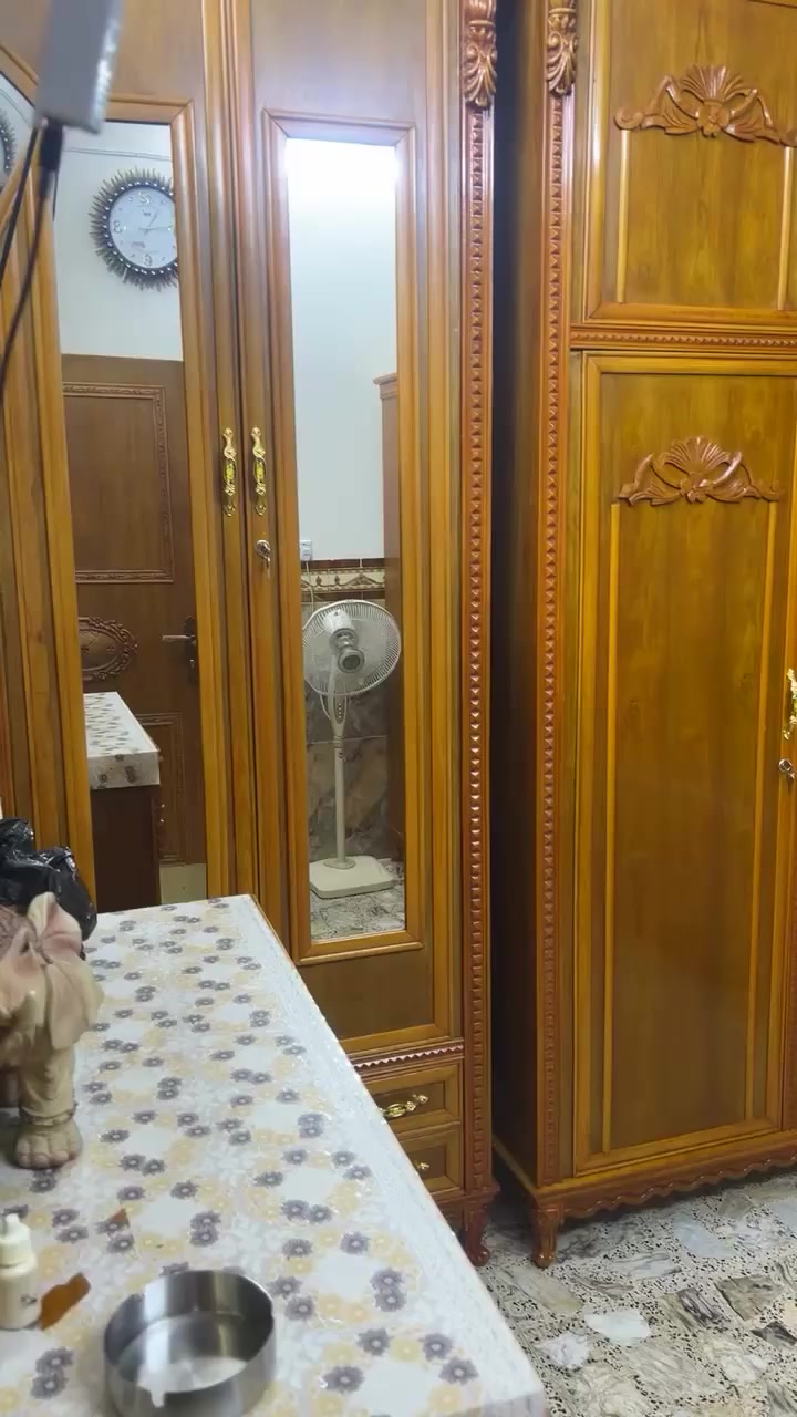 سلام عليكم عرفه عراقيه مسدخدمه شهر واحد فقط جديد كلش اريده مليونين ونص رقمي ‭٠٧٧١ ٠٤٨ ٤٤٣٨‬
