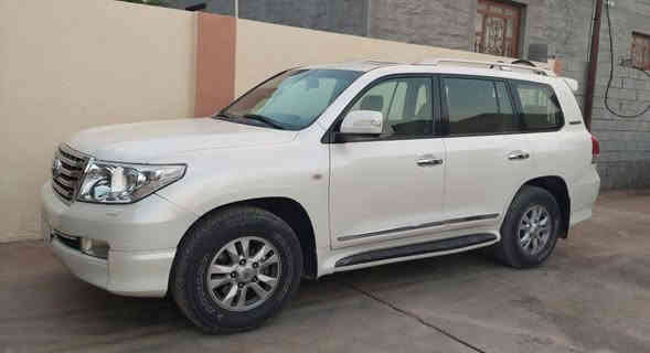 لاندكروز ستسنيه 2011
لون ابيض رقم بغداد باسمي 
ماشيه 195 
مكفوله كفاله عدى دعاميات صبغ فقط 
مكينه 6
العنوان الانبار 
السعر 320بيها مجال قليل جدا
***********
