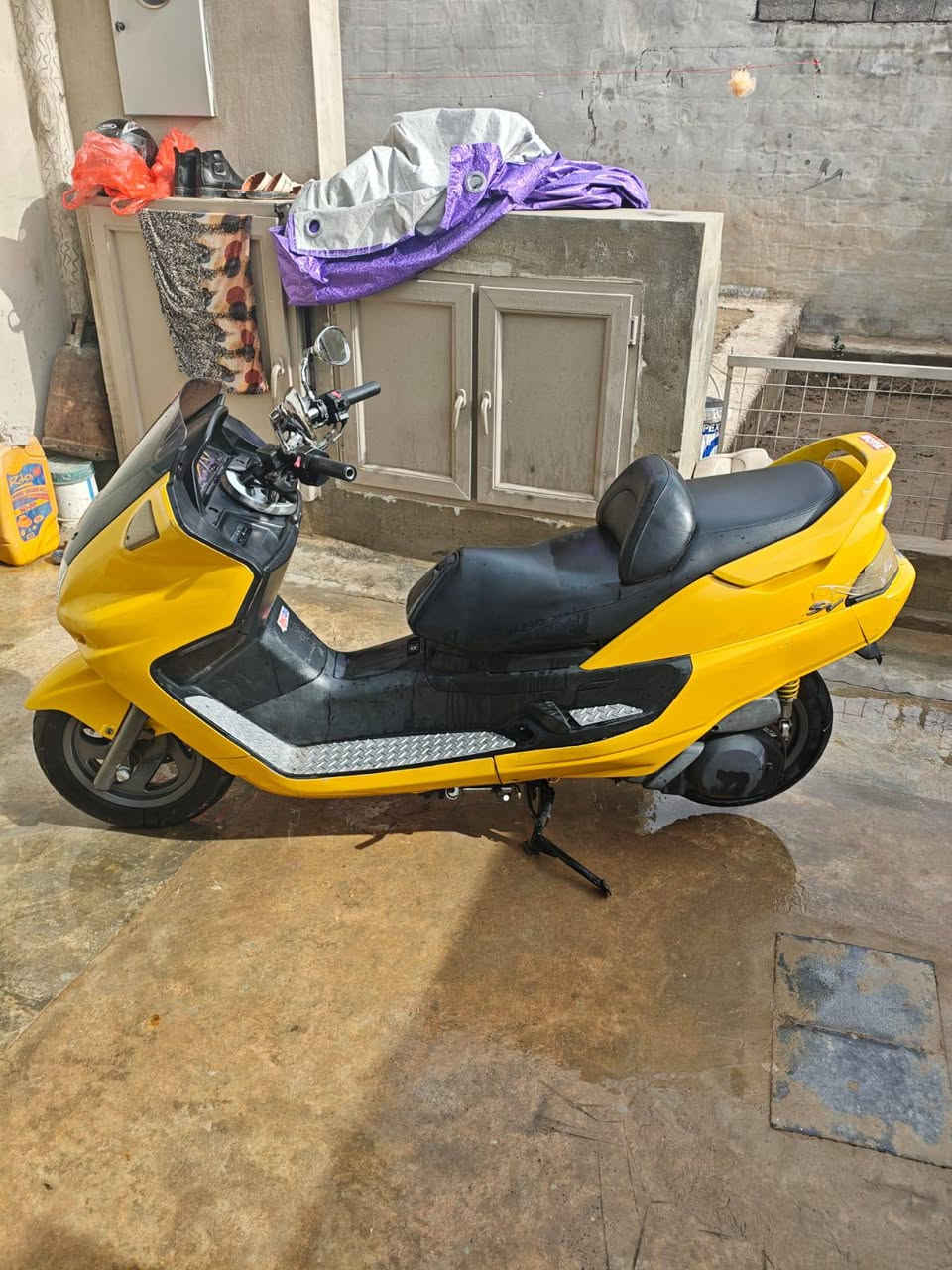 ماطور للبيع ماجسته شرط ما مفتوح 🔓 المحرك السعر مليون بي مجال رقمي الكورك ***********  هذا اسيا *********** مستعجل على بيعو
