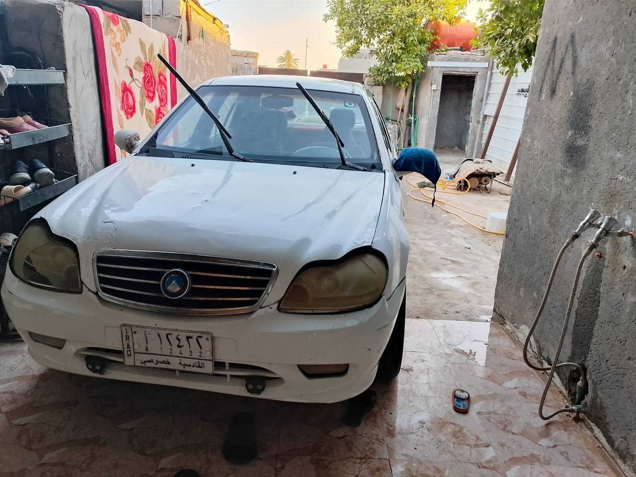 سلام عليكم منرخصت مدير الكلروب البيع سياره سيكي 12 سياره تبريد ثلج منضومه جديده مكينه  بل جيس كير ومكينه مل كورله 1800 تخم تاير غرفته كلش حلوه بس بيه حداديه تعبانه وبيه خياسات بل جملغات خلفيه وبيه ضربه بس بل جملغ الخلفي أو سنويه 29, يله تصقط تريد تحويل كبل حول سعر 27 وبيه مجل الطيبين *********** المكان حله ابو غرق

