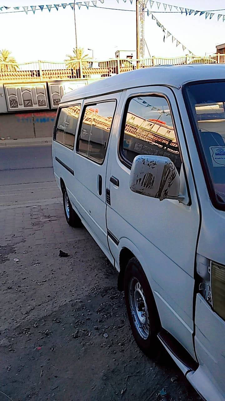 السلام عليكم كيا فتون موديل ٢٠١١سياره حره مكينه كير اكسل خير من الله دوشمه معه ارضيه جديده تخم تاير باتري جديد الصدر نضيف السياره جاهزه للشارع  غير متواجد ع الفيس الاستفسار الاتصال

 *********** 
بغداد
