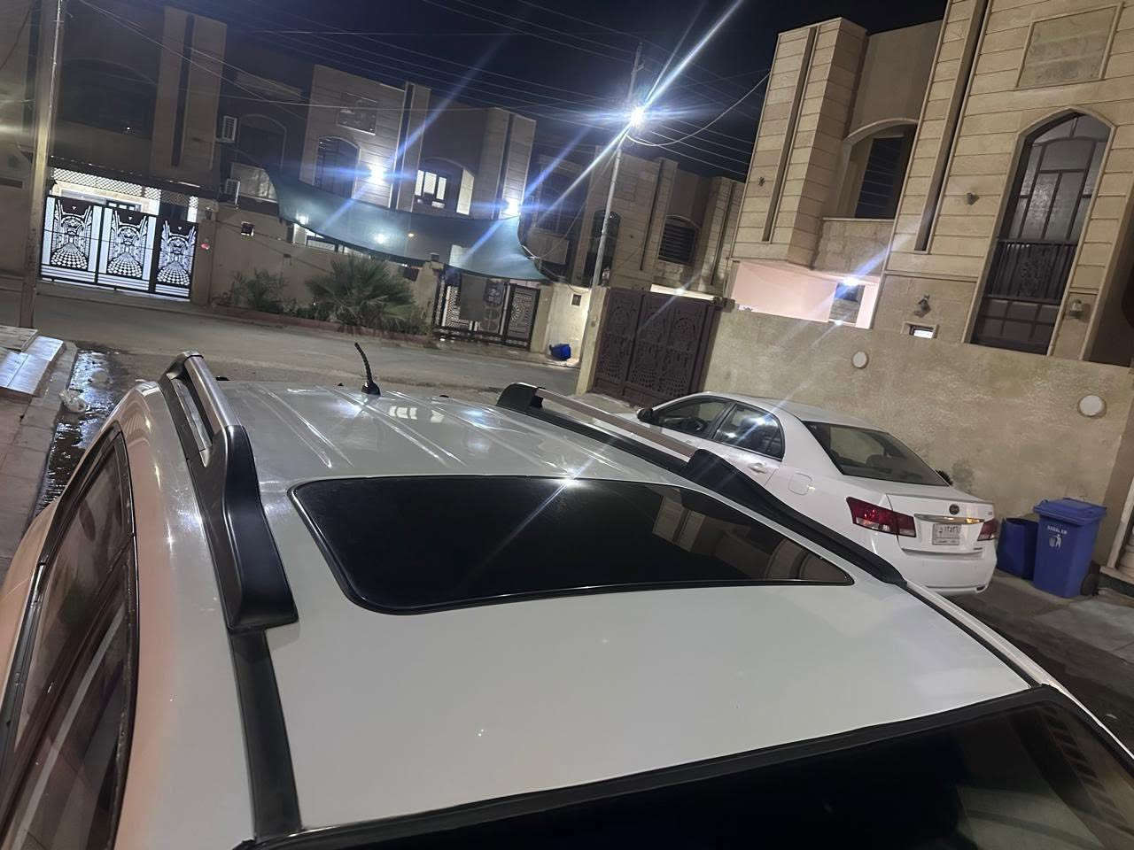 مكلف بالنشر
السلام عليكم ورحمة الله وبركاته 
للبيع فقط 
🔥الـنوع :  هونداي خليجي   ✔️ 
🔥الفــئة : توسان اعلى فئة Jx
🔥اللـون : ابيض 🔘 
🔥سعـة المحرك :  2000🔥 
🔥الضرر تبديل بنيد شركة  / طارف جاملغ
  بي بارد فقط دون دواخل دون صبغ
🔥سـنة الصـنع 2009
🔥سنويه لغاية 👈. 2029 شرط التحويل او تريد وكالة  
🔥الحـالة : داخل خارج جديد 
🔥 رقم أربيل دولي  
🔥ويل كب كامل
🔥(تدفئة + تبريد) شغالة 
🔥فتحه سقف
🔥 كير + محرك كفالة جديد 
👇
السعر 115 وبيها مجال  🌹🌹
__________________________
للإستفســار 
 ***********
المـكان : صلاح الدين / تكريت
