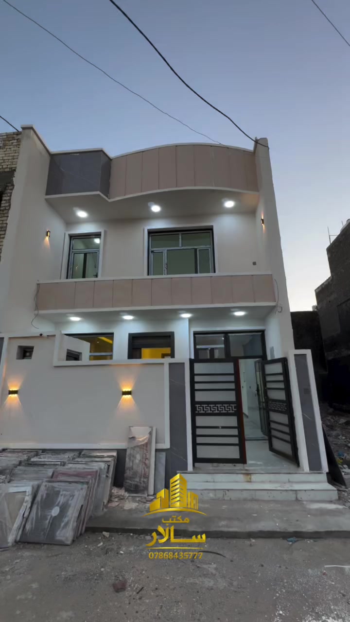 � للبيع بيت مميز – الدوره / البوعيثه / مجمع سلطان (الرابع)

🏡 الموقع: قريب على السده 
الواجهة: 6وربع نزال16

✨ المواصفات:

 • أرضية البيت بورسلين إسباني
 • حياطين المطبخ والحمامات لوح
 • المجاري: أمل شريف
 • الكهرباء: العقبة
 • باب خارجي: قاصة
 • الأبواب الداخلية: تركي تغليف
 • الشبابيك: ألمنيوم أسود

🏠 يتكون من:

 • 3 غرف نوم
 • استقبال
 • صالة مفتوحة
 • جبس بورد + ديكورات عصرية
 • إنارة مخفية + سبوت لايت (لدات)
 • حديقة صغيرة للزينة
 • استغلال مساحة تحت الدرج

📞 للاستفسار:
***********
