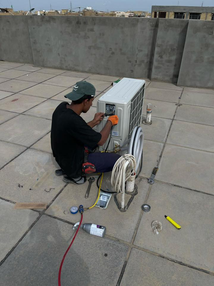 هندسة تكيف وتبريد 👍🏻👨🏼‍🔧
صيانه تصليح سبالت 

فقط اتصل على الرقم ‭٠٧٧٠ ٨٧٣ ٤٤٦٣‬

شد ونصب وفتح السبالت بجميع انواعها

غسل السبالت بجميع انواعها

تصليح المكيفات بجميع عطلاتها وانواعها
