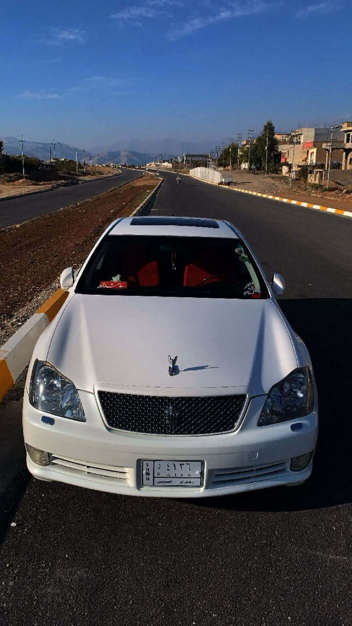 تۆیۆتا کراون (شاهینە) بۆ فرۆشتن
• مۆدێل: ٢٠٠٥ .
• مەکینە: ٨٢ (3.0L) - بێ مەسرەف و بە شەرت.
• ڕۆیشتوو: ١٤٠ هەزار کیلۆمەتر.
• بۆیاخ: ٣ پارچە بۆیاخی ئەوروپای هەیە .
• تایبەتمەندییەکان:
• ناو ڕەشی ساج سوور (٣ دوگمە).
• ئاوێنە ئیشارەت و لایتی ناوچەی کوێر.
• بێ سڵایت و کوشن جلد نییە.
• تێبینی:
• ماوەی ٢ ساڵە لای خۆمە و زۆر خاوێن ڕاگیراوە.
• نرخ: ٦٧ وەرەقە و مەجالی تێدایە.
بۆ پەیوەندی: [نامه‌ بۆ فه‌یسبووك بنێره‌]


**إذا كنت صاحب هذا الإعلان وتريد حذفه لأي سبب، رجاءا أرسل رسالة إلى الدعم الفني**