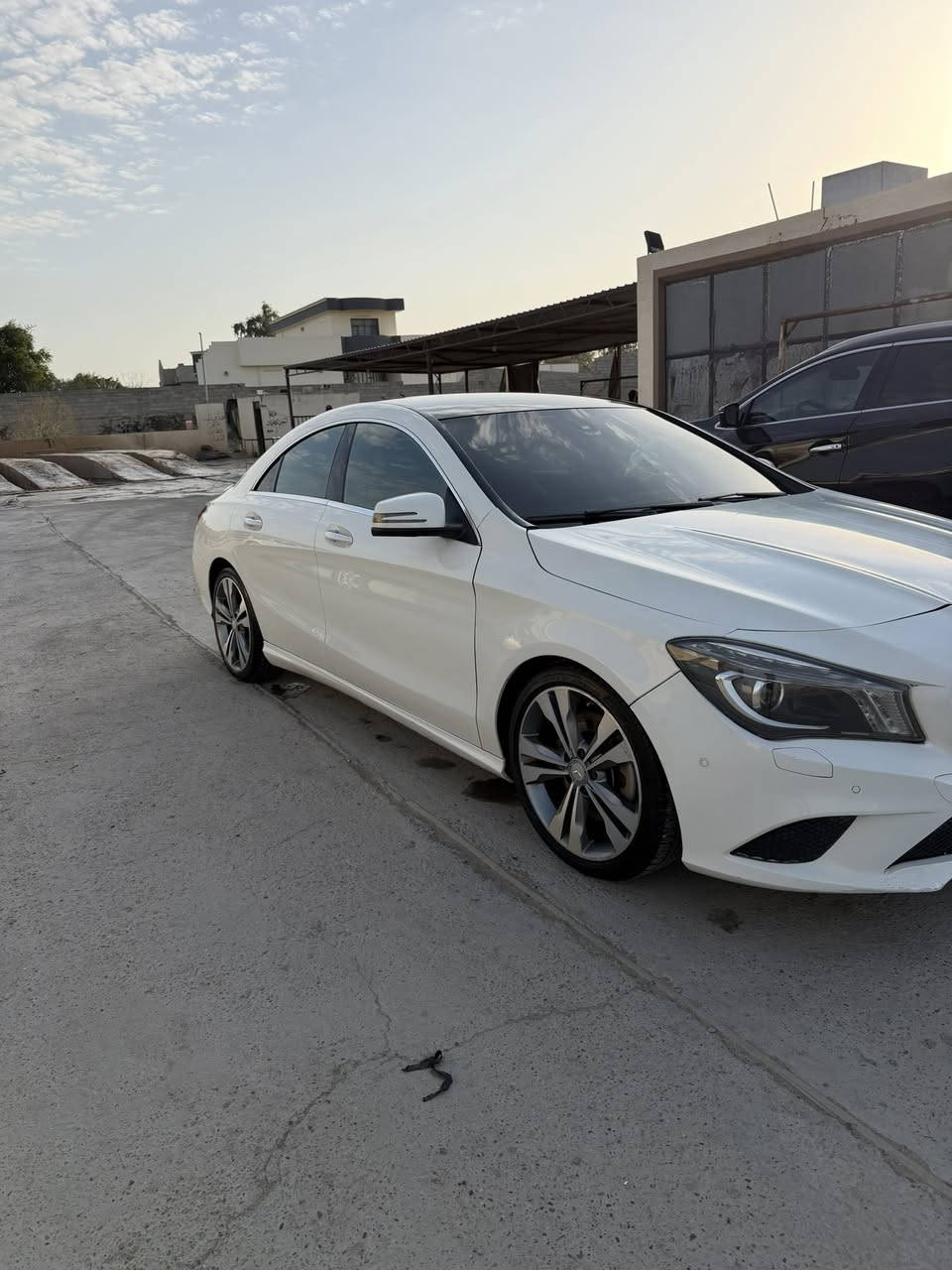 CLA250
سياره مضينه ومآبيه اي نقص 
السعر ١٥٥
مكان سامراء 
السياره بسمي تحويل مباشر 
***********
