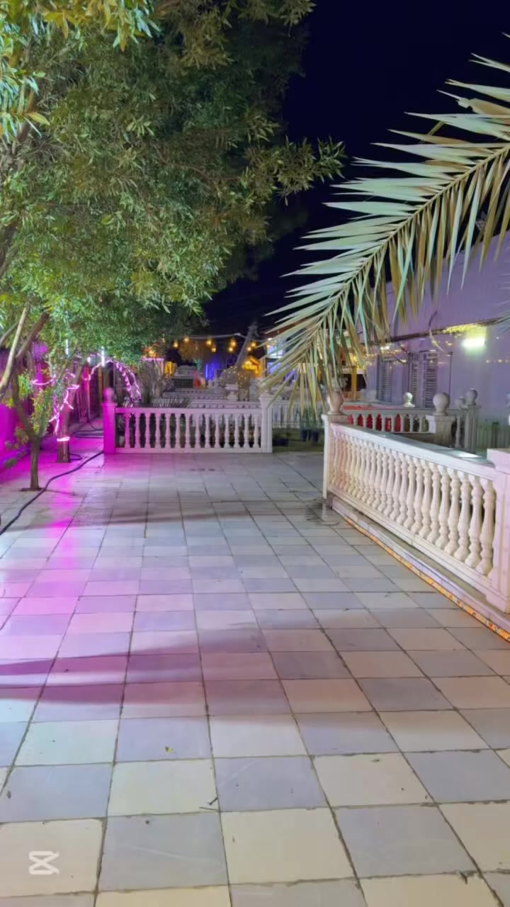 🤎أهلا وسهلا 🤎
🌴مزرعه سعفه🌴
مسبح مغلق ونضام تدفئة🏊‍♂️ة🏊‍♂️
الشفت الصباحي يبدأ من الساعه 9ص _ 6م
الشفت المسائي يبدأ من الساعه 8م _ 7ص
للحجز والاستفسار أكثر الاتصال
 رقم هـ***********
الحجوزات عوائل +شباب+ مناسبات⛔️
اقصى عدد مع الاطفال 20 نفر
العنوان بغداد الكاظمية قرب جسر الدوار
موثقة باجرلي
