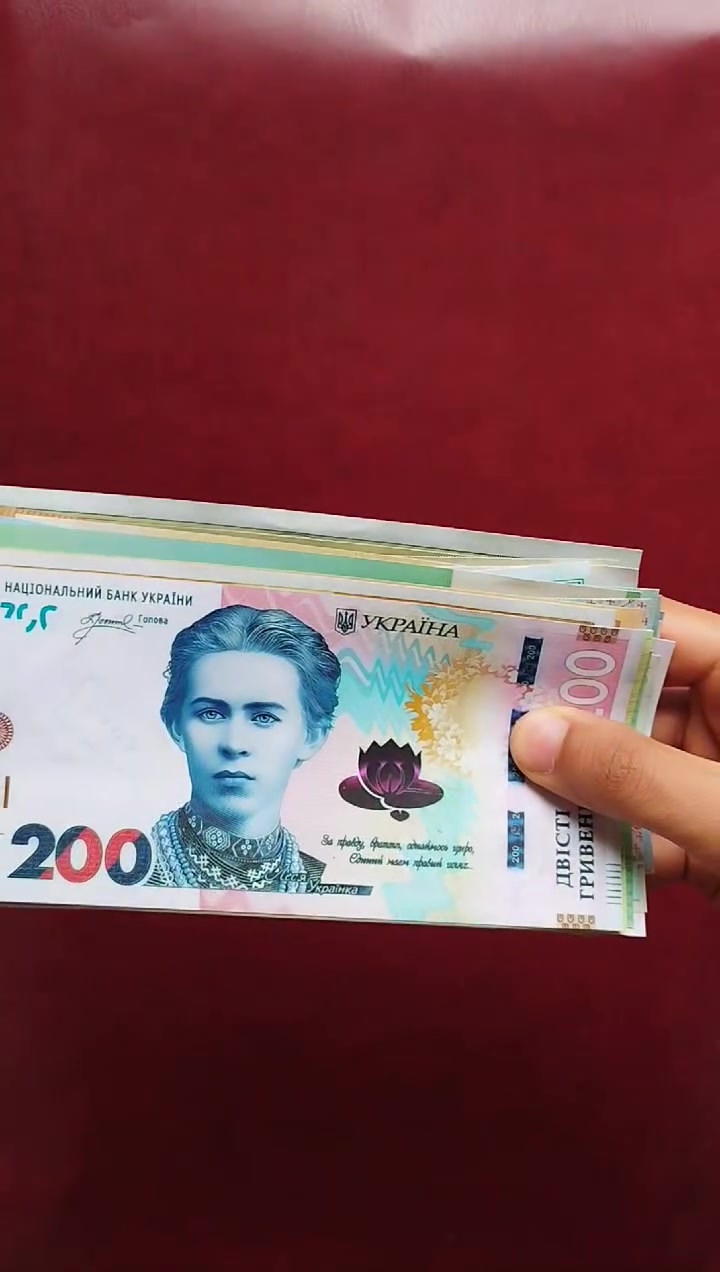 مجموعة مميزة تضم عملات من أكثر من 40 دولة حول العالم 🌍
العدد: 50 ورقة 📄💼

السعر: 18,000 دينار عراقي 

توصيل مجاني إلى جميع محافظات العراق 🚚


**إذا كنت صاحب هذا الإعلان وتريد حذفه لأي سبب، رجاءا أرسل رسالة إلى الدعم الفني**
