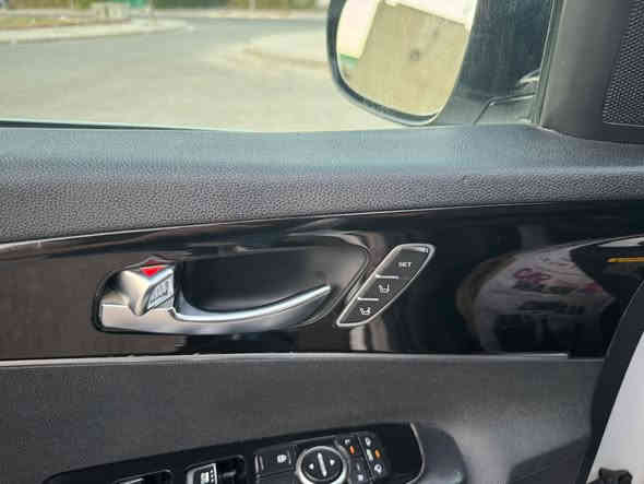 السلام عليكم اخوان من رخصة الادمن عندي سورنتو للبيع170وبيها مجال  أو مراوس حسب القناعه الموصفات سورنتو امريكي اس اكس كامل موصفات بيضاء اللون فور ويل ماشيه ٨٤ رقم بغداد بأسمي محرك ٢٤٠٠ تيربو موديل ١٦ بجم ١٩ رقمي وسكني بغداد جميلة الأولى ***********#
