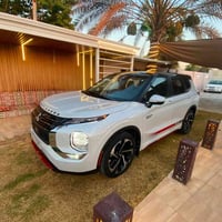 اوتلاندر هايبرد للبيع موديل  2023   السيارة ثلاث انظمـة ( بانزين - هاي...