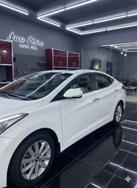 ٢٠١٦ • محرك ١٨٠٠ • كامرة خلفية