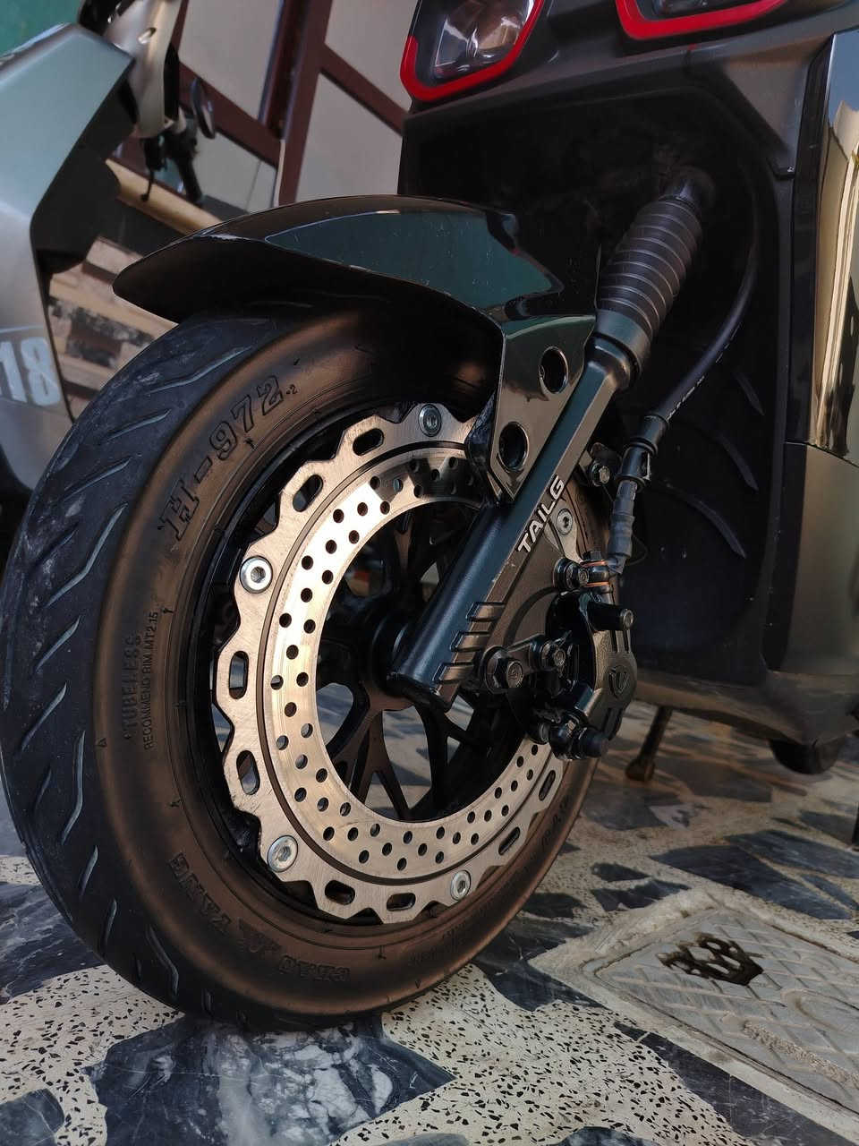 السلام عليكم 
ماطور ريان للبيع موديل 2025 الماطور نضيف وما يعوزو ربع دينار مصرف واستخدام قليل دبل اسويج ودبل بصمه السعر 750 التواصل على الخاص


**إذا كنت صاحب هذا الإعلان وتريد حذفه لأي سبب، رجاءا أرسل رسالة إلى الدعم الفني**