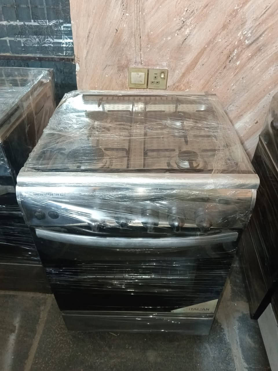 غراض جديده للاستفسار على الماسنجر


**إذا كنت صاحب هذا الإعلان وتريد حذفه لأي سبب، رجاءا أرسل رسالة إلى الدعم الفني**