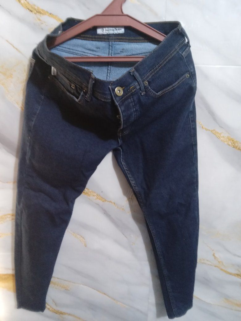 السلام عليكم ملابس للبيع سعر الواحد ١٠٠٠٠ تحياتي لأهل الكروب


**إذا كنت صاحب هذا الإعلان وتريد حذفه لأي سبب، رجاءا أرسل رسالة إلى الدعم الفني**