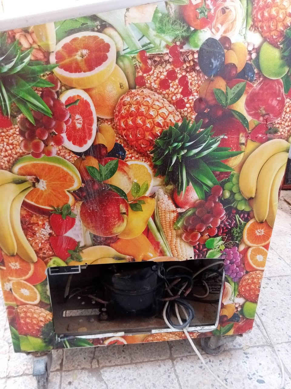 السلام عليكم ورحمه الله وبركاته
للبيع مجمده عارضة حجم كبير عاطل فيها ماطور جدآ نظيفة....السعر ب 100 ألف...
العنوان..سوك الشيوخ خنيطله..
للاستفسار... الاتصال على الماسنجر...


**إذا كنت صاحب هذا الإعلان وتريد حذفه لأي سبب، رجاءا أرسل رسالة إلى الدعم الفني**