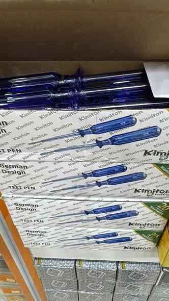 متوفر درنفيس فحص شفاف جملة ومفرد لدى جملة ستار فولت للاكترونيات والكهربائيات عنواننا:** بغداد، البياع، سوق الجملة في شورجة البياع، مجاور شارع أربعة .توجد خدمة توصيل للطلب الاتصال
بالرقم 📞 ‭0777 329 9141‬او مراسلة الصفحة
