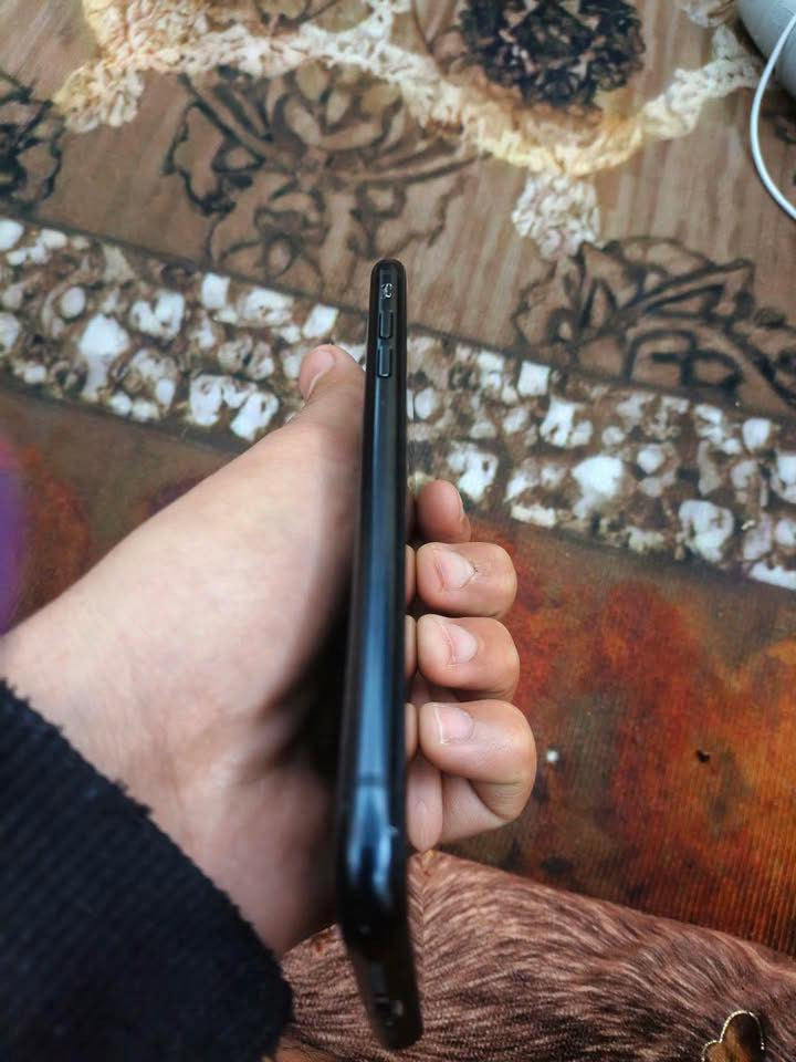 ايفون اكس ار للبيع الجهاز نصيف بمعنى االكلمه تصليح ماطب ابداًً يعني االجهاز تاخذ متصرف عليه ربع 

ذاكرة64

بطاريه76

السعر180وبي مجال قليل 
جماعة 160 لاتجي وتعب نفسك وتحياتي📍🩷.


**إذا كنت صاحب هذا الإعلان وتريد حذفه لأي سبب، رجاءا أرسل رسالة إلى الدعم الفني**