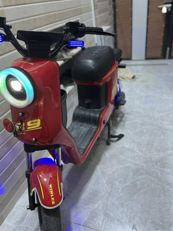 ‏سلام عليكم دراجة￼￼ R تسعة 2025 ‏دراجة جديدة ونظيفة بس أنتم تشوفونها ايش شي ما غسلها البطاريات 32 وجدد ونظيفات دراجة كاملة كم أغراضكم ￼ السعر￼ 435 وفيها مجال
￼￼￼￼￼


**إذا كنت صاحب هذا الإعلان وتريد حذفه لأي سبب، رجاءا أرسل رسالة إلى الدعم الفني**