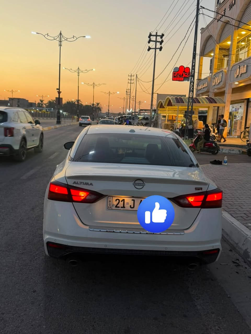 للبيع التيما SR بلاس
موديل 2023 
الون ابيض صدفي
تحكم ستيرن 
تثبيت سرعه 
كاميرا خلفي 
بصمه تشغيل 
تشغيل عن بعد 
تبريد ثلج 
ماشيه ٥٥ كيلو
بصمة ابواب +صندوق 
رادار 360 درجة
فتحه سقف  
تحويل مباشر 
رقم سليمانيه 
حادث قطعه وحده جاملرغ امامي اليمنه بدون دواخل
***********
بعقوبه

