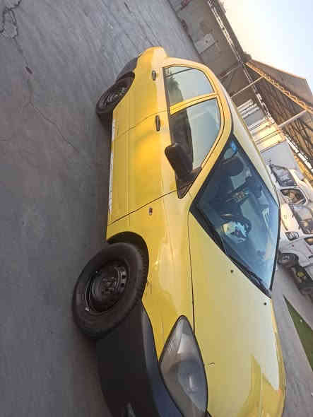 لانسر بومه موديل ٢٠١٠ بغداد مصفره هيئة وغرامات مكفوله من الضربه والصبغ بيها طخات بسيطه  مكينه ٢٠٠٠
ما بيها كل نقص 
السعر ٧٠ 
***********
