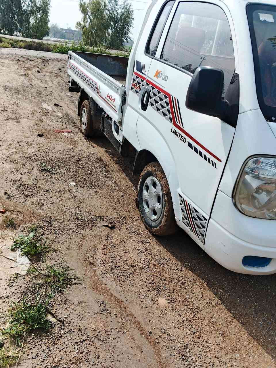 السلام عليكم للبيع سيارة موديل 11
مكفولة كير محرك شاصي محرك 2700 مكاني صلاح الدين سياره بدون رقم تتكفل سرقه عشائر السعر 48وبيها مجال الرقم ***********
