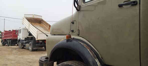 أهلاً وسهلا بكم في معرض الوطن ✨
معرض_الوطن_البيع_وشراء_المعدات_ثقيله🚛🚜🏗
للبيع 👌🏻
اقجم موديل 85👍🏻
قماره بلاديه بيها صبغ بجم ☑️
شاصي بلادي مكفول 💁🏻‍♂️
مكينه 55عادي مكفوله💁🏻‍♂️
كير 111 مكفوله 💁🏻‍♂️
مجموعه GF قيطان ❕
تخم تاير ⬅️
بدي هاوزر تفصال جديد ⬅️🏗

معرضنا يوفر لكم سيارات مرسيدس الأقجم بأفضل☑️ الأسعار وأسهل خطط التمويل.👍🏼
​ميزات المعرض💁🏻‍♂️

​✅ ضمان شامل لراحة بالكم.✍️

✅حراسه علا مدار 24ساعه 🕕👮🏻‍♂️
 الموعد: [ مواعيد العمل ال7صباحآ_9مساء]
***********📞📲

***********📞📲

***********📞📲
