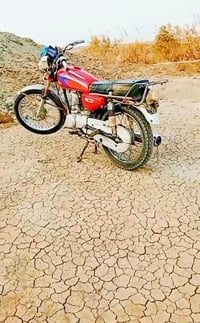 دراجة نارية • موديل ٢٢ • أوراق أصلية