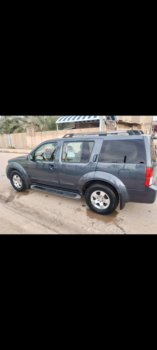 السلام عليكم نسيان بافندر 2007 /7راكب  بغداد انكليزي بسمي مداور ثاني يوم سنويه لغايه 2030 تبريد تدفئه فول 
مكينه 6ستندر يعني قتصادين كير مكينه كفاله 
شاشه كبير سياره تخبل أحله من صوره مال عائله 
تراي 180وين متريد  سياره ضررها 3قطع ابيع حزام   
سعر سياره 95بيها مجال قليل  
عنوان السياره ديوانيه قضاء الشاميه 
رقم الهاتف ‏‪0784 157 0875‬‏
