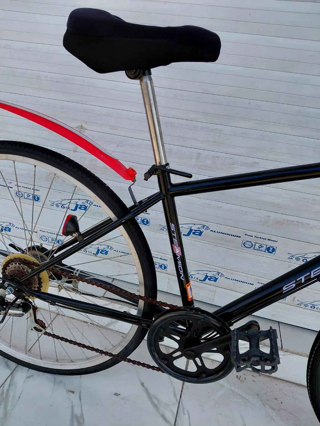 C700 حجم الويل 27 المعدن حديد  موديل الدراجة 2021 6 سرعات من shimano دراجة حلوة ونظيفة السعر 140  الف شامل التوصيل     ✈يوجد توصيل لجميع المحافضات ✈ كركوك مدخل سايدين حي الاسرى والمفقودين  معرض ابو شيفان ( *********** )
