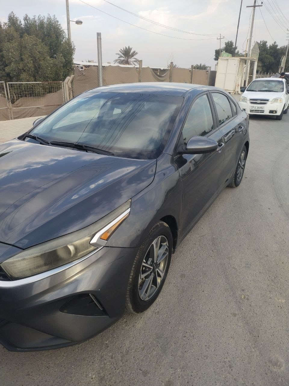 السلام عليكم
كيا فورتي أمريكي 
موديل 2023 معوقين  
حادثها الجاملخ الأيمين و الأيسر و ما عابر الحادث 
و مبدل الجاملخ قطعة أصلية
السيارة حلوة و ماناقصها شي 
مرقم مثنى و معوقين السيارة 
مواصفات 
ويل كب 
رادار امامي 
شاشة 
حساس تايرات 
ماشية 43 mi 
سعرها 138 $$
للتواصل
0781 831 0546
