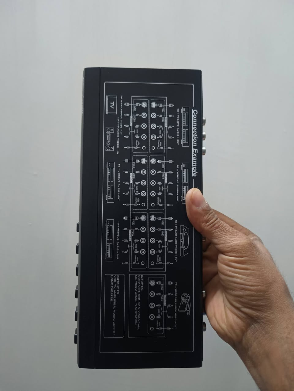 السلام عليكم ورحمة الله وبركاته متوفر مجموعة من أغراض تخص صوتيات جديد غير مستخدم شوف الصور واي شي يفيدك او تريد تفاصيل تفضل عالخاص


**إذا كنت صاحب هذا الإعلان وتريد حذفه لأي سبب، رجاءا أرسل رسالة إلى الدعم الفني**